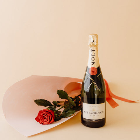 Single Rose wrap + Moet